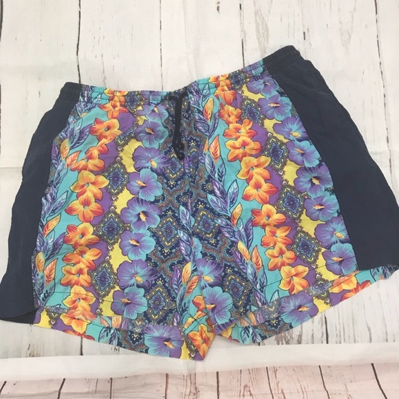 Banana Republic Other - Men’s Banana Republic floral swim trunks XL